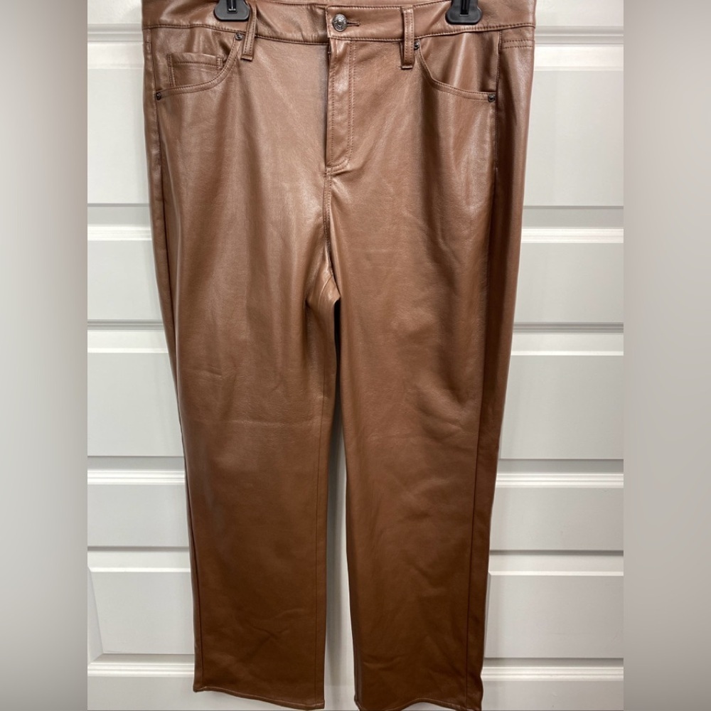 Chicos faux leather pants brown Club wear Stretch 12R Hot Pants